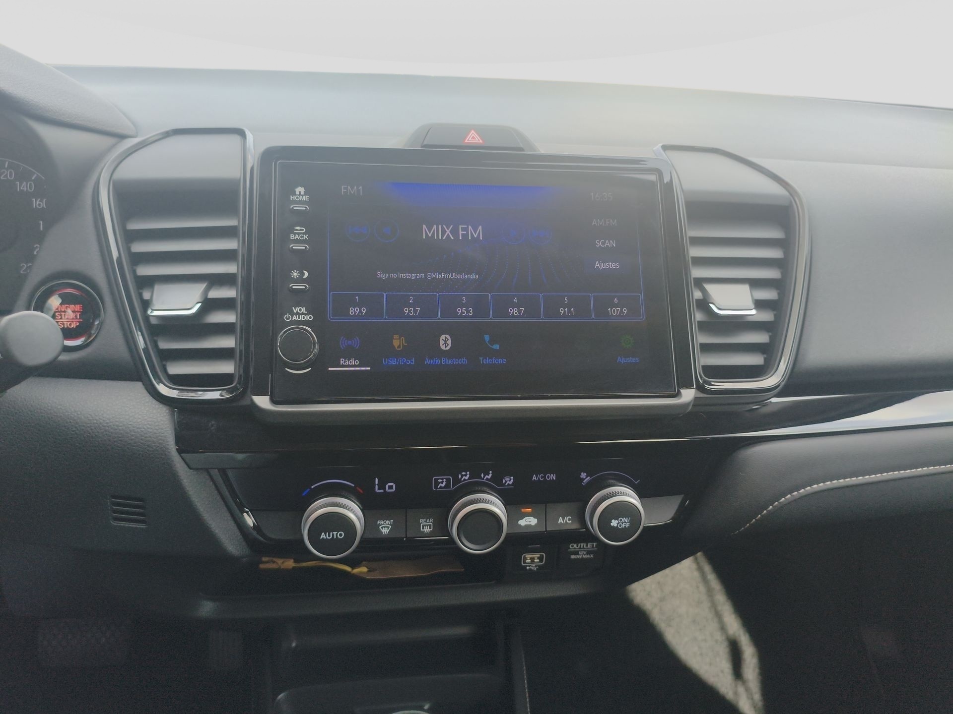 Honda-CITY-CITY Hatchback Touring 1.5 Flex 16V Aut