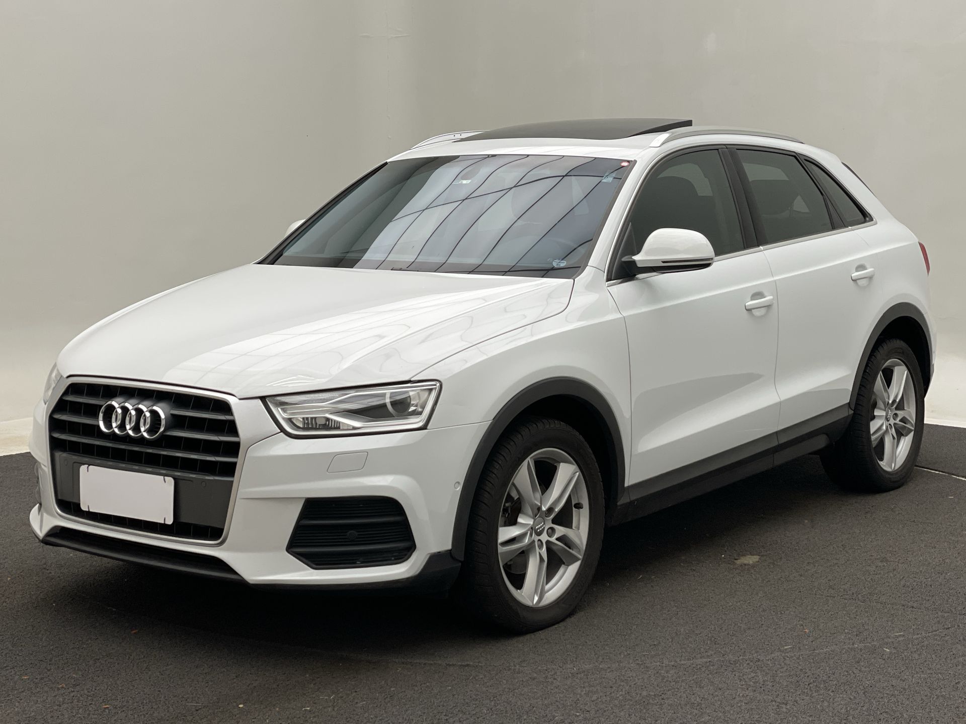 Q3 1.4 TFSI/TFSI Flex S-tronic 5p