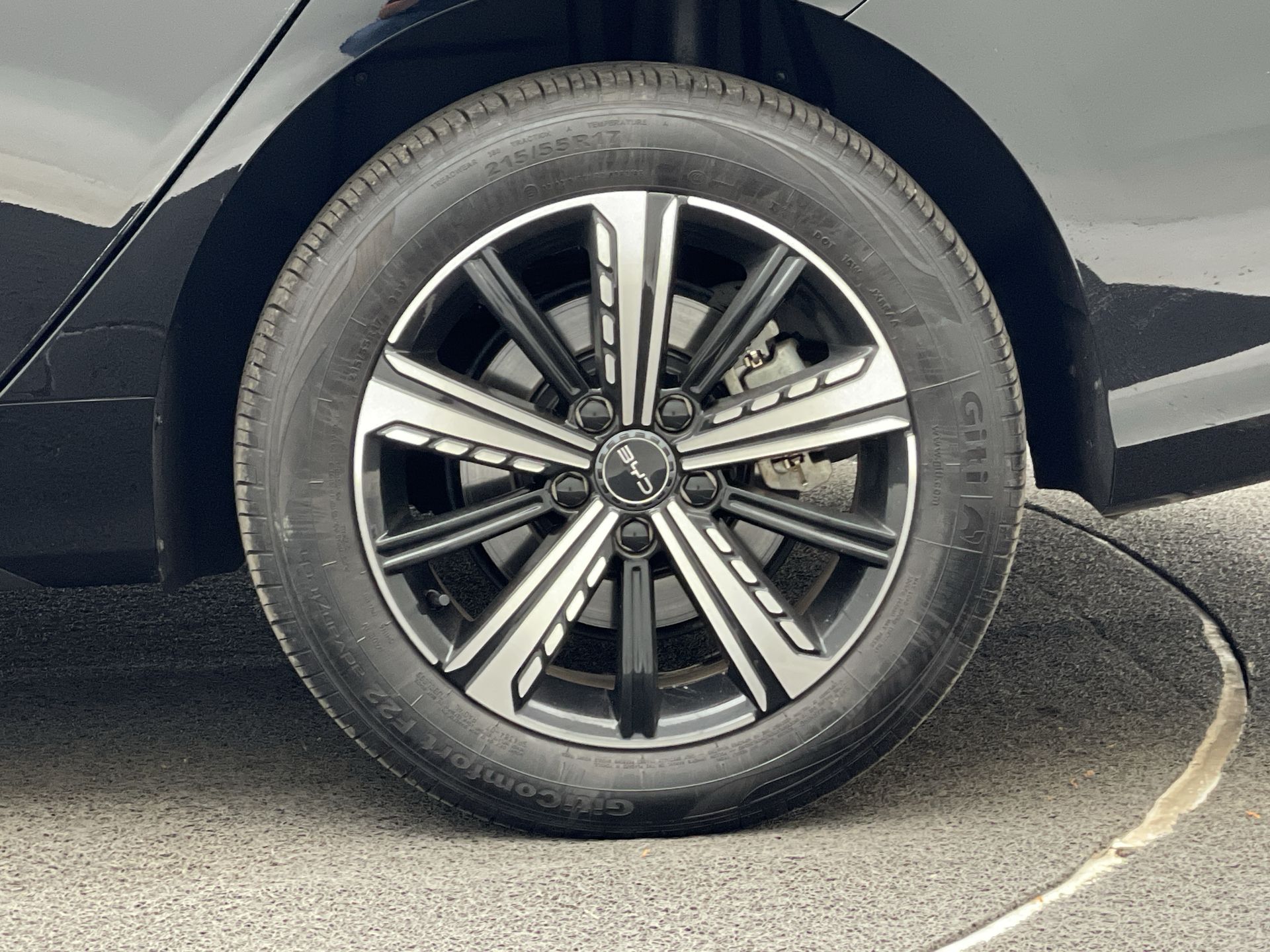 BYD-King-King GS 1.5 16V Aut. (Hibrido)