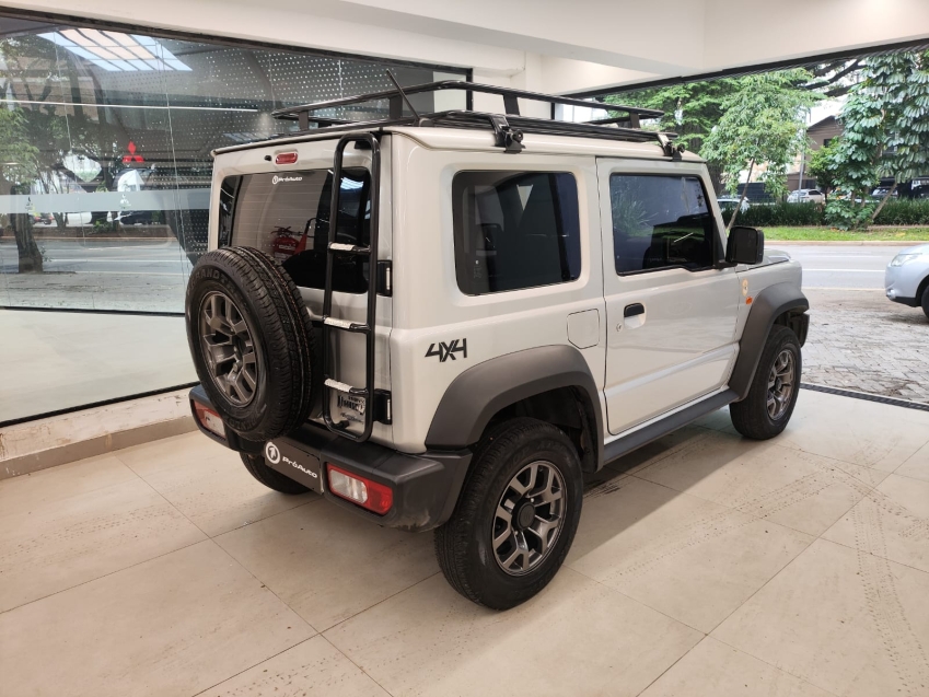 Suzuki-JIMNY-1.5 GASOLINA SIERRA 4YOU 4X4 AUTOMÁTICO