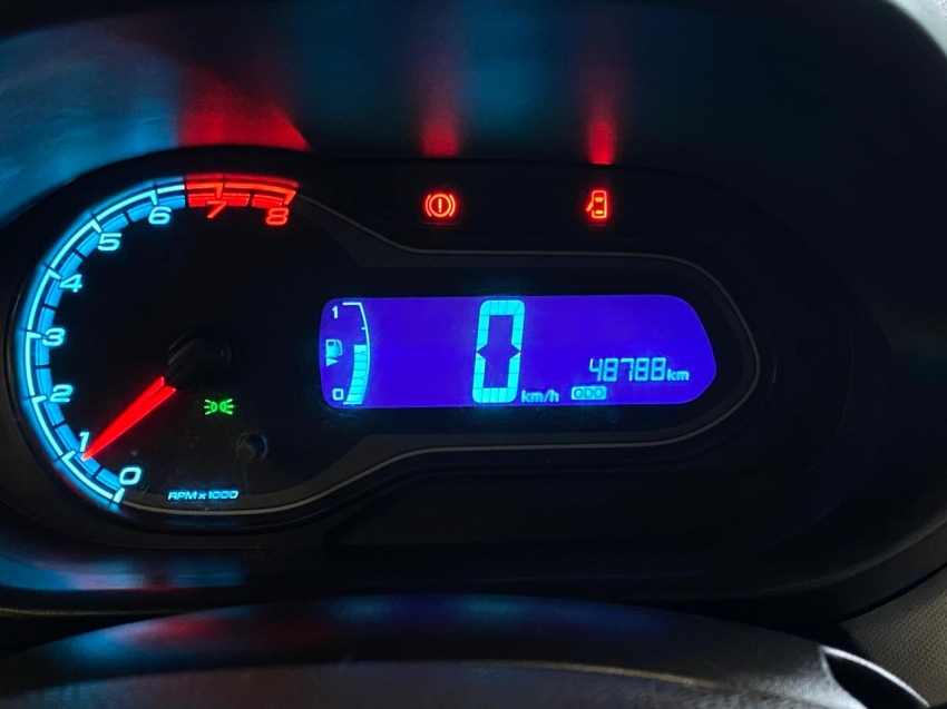 GM - Chevrolet-ONIX-1.0 MPFI LT 8V FLEX 4P MANUAL