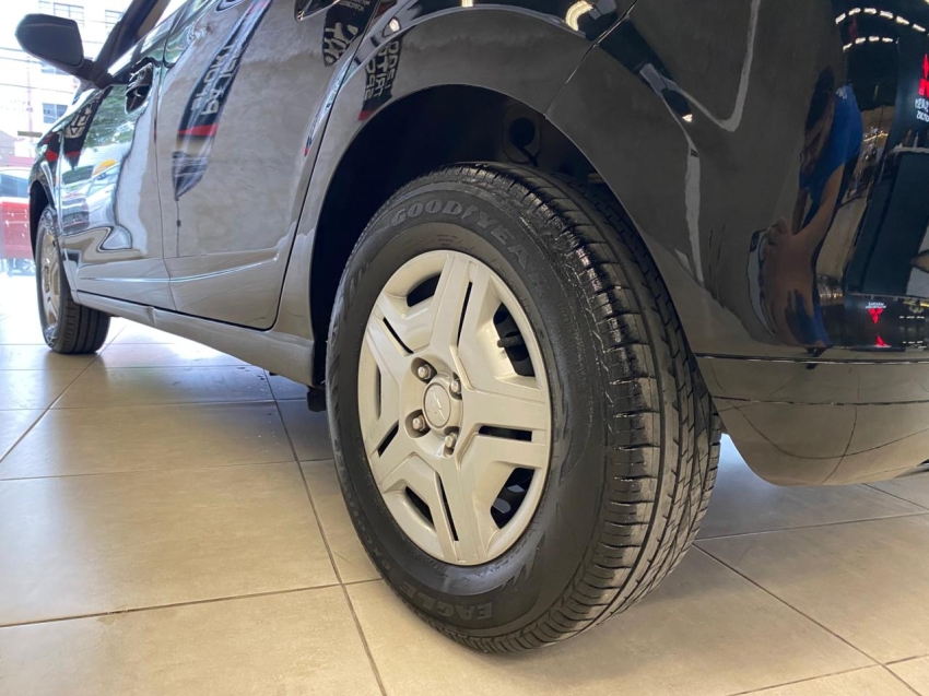 GM - Chevrolet-ONIX-1.0 MPFI LT 8V FLEX 4P MANUAL