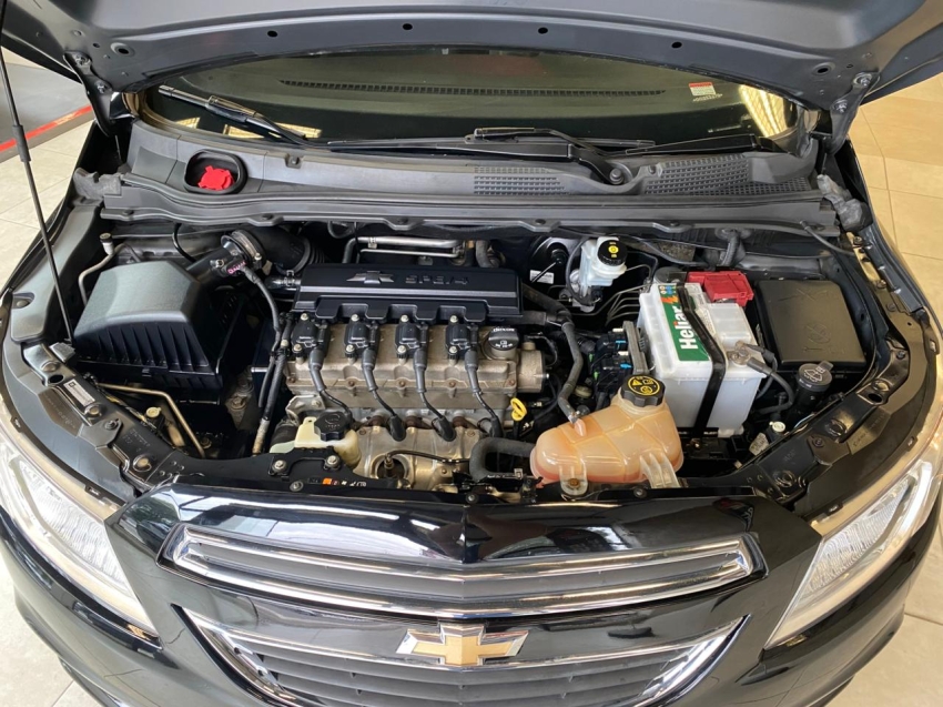 GM - Chevrolet-ONIX-1.0 MPFI LT 8V FLEX 4P MANUAL