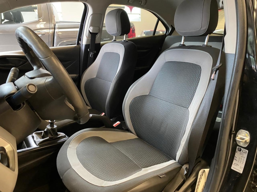 GM - Chevrolet-ONIX-1.0 MPFI LT 8V FLEX 4P MANUAL