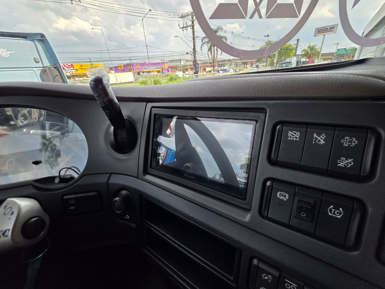 DAF-XF-XF FTS480 6x2 Space Cab (Diesel)(E6)