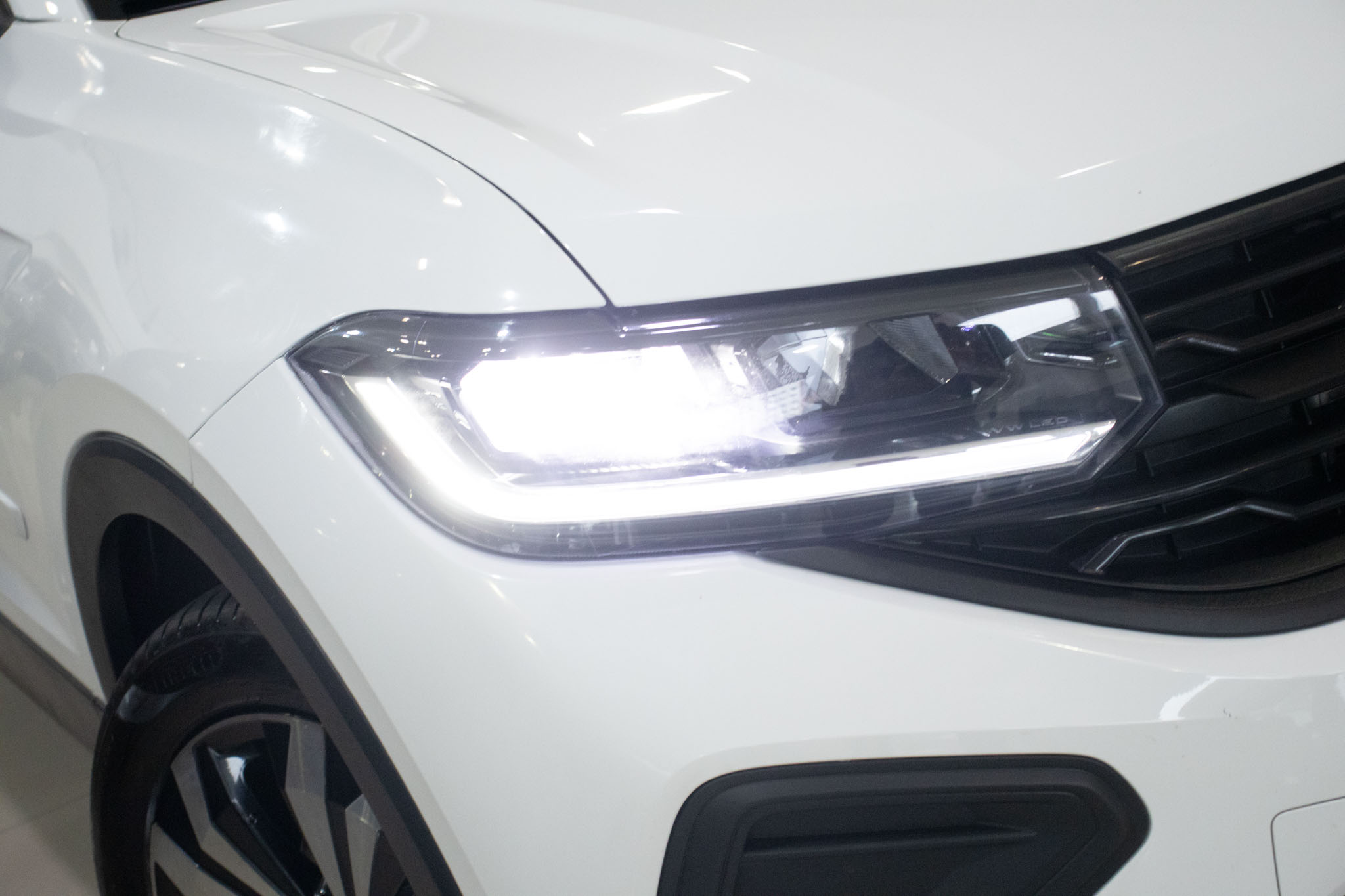 VW - Volkswagen-T-Cross-T-Cross 200 TSI 1.0  Flex 12V 5p Aut.