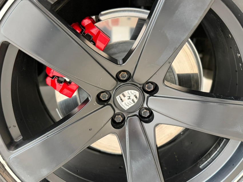 Porsche-MACAN-2.9 V6 BITURBO GASOLINA GTS PDK