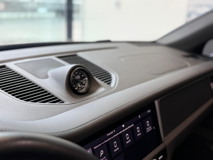 Porsche-MACAN-2.9 V6 BITURBO GASOLINA GTS PDK