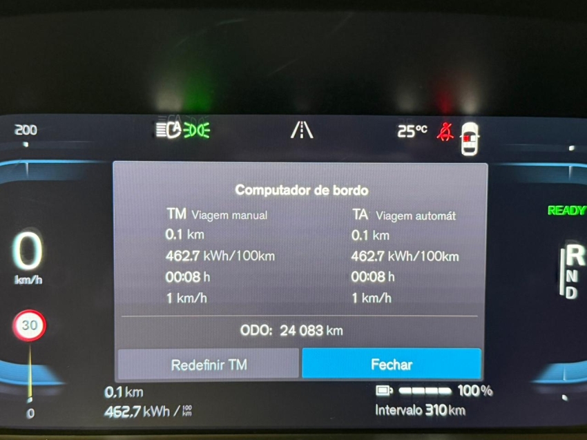 Volvo-XC40-P8 RECHARGE ELECTRIC BEV PURE AWD