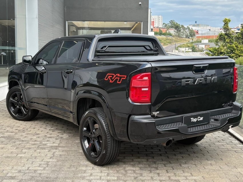 RAM-RAMPAGE-2.0 HURRICANE 4 TURBO GASOLINA R/T 4X4 AUTOMÁTICO