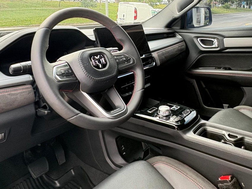 RAM-RAMPAGE-2.0 HURRICANE 4 TURBO GASOLINA R/T 4X4 AUTOMÁTICO