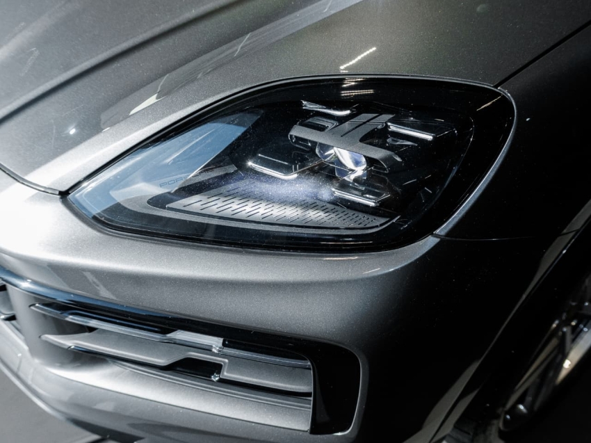 Porsche-CAYENNE-4.0 V8 GASOLINA S COUPÉ AWD TIPTRONIC S