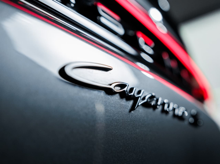 Porsche-CAYENNE-4.0 V8 GASOLINA S COUPÉ AWD TIPTRONIC S