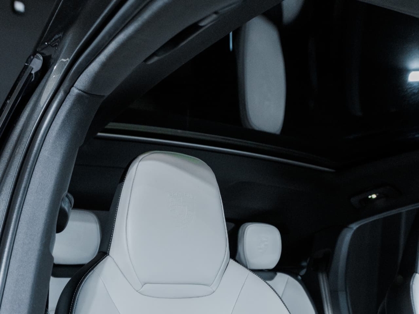 Porsche-CAYENNE-4.0 V8 GASOLINA S COUPÉ AWD TIPTRONIC S