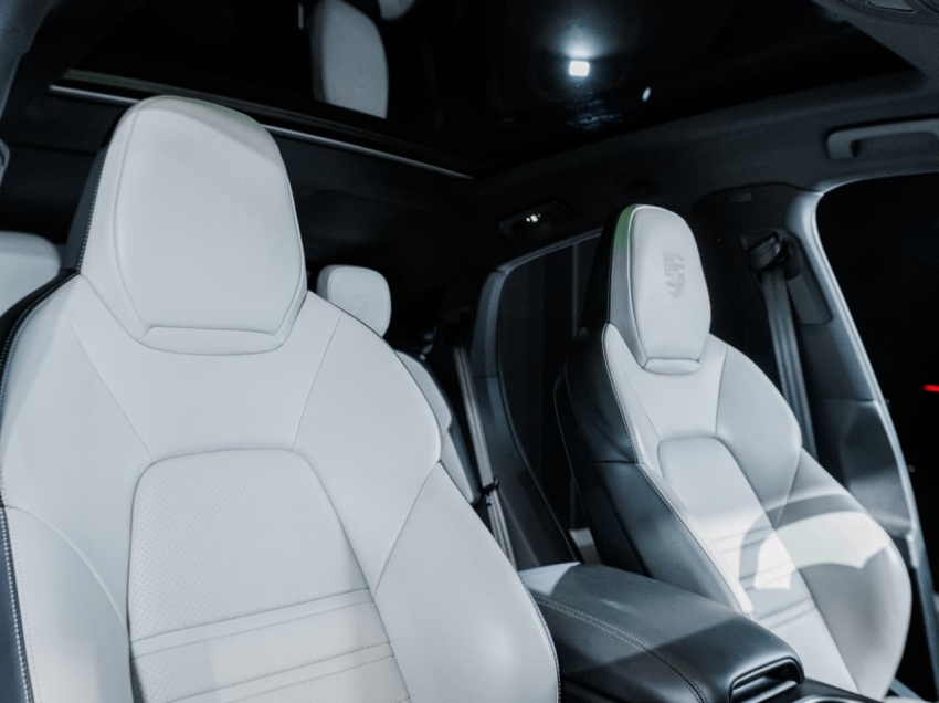 Porsche-CAYENNE-4.0 V8 GASOLINA S COUPÉ AWD TIPTRONIC S