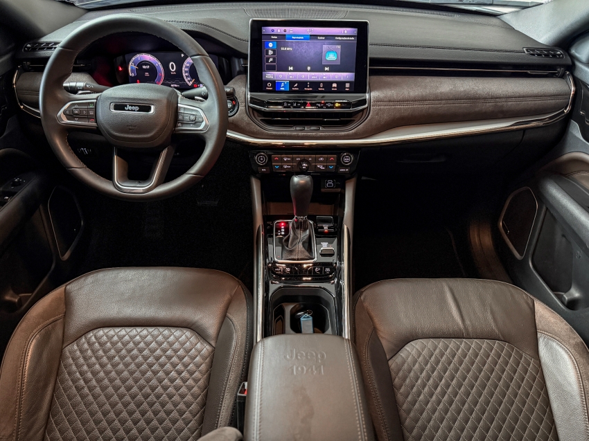 Jeep-COMMANDER-1.3 T270 TURBO FLEX OVERLAND AT6