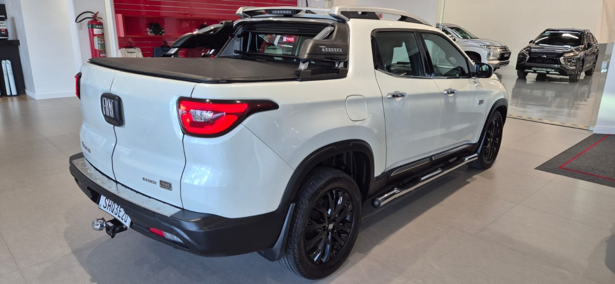 Fiat-TORO-2.0 16V TURBO DIESEL RANCH 4WD AT9