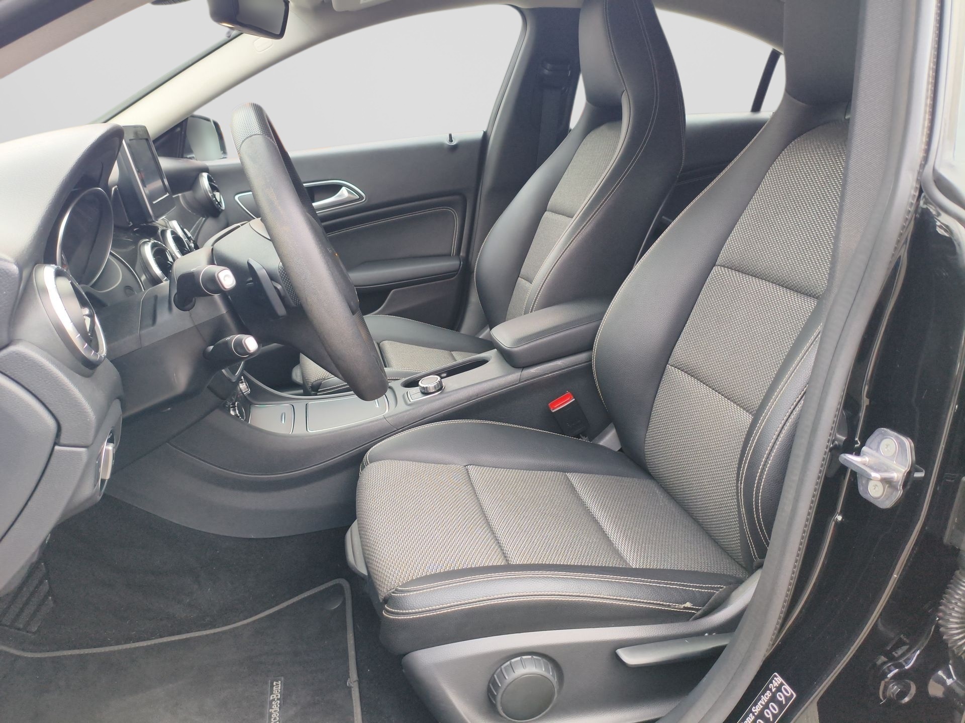 Mercedes-Benz-CLA-CLA-180 1.6 16V 122cv Aut.