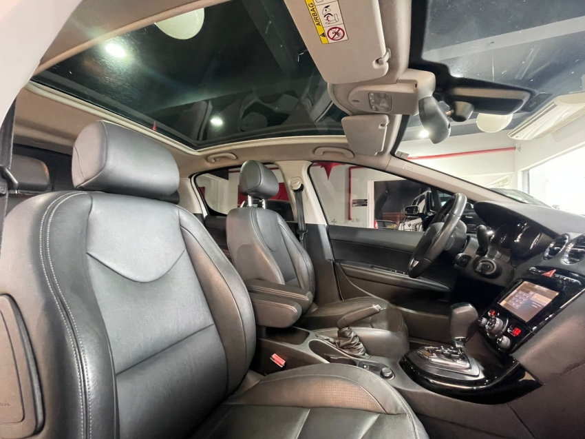 Peugeot-308-1.6 GRIFFE THP 16V FLEX 4P AUTOMÁTICO