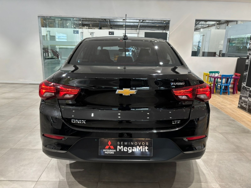 GM - Chevrolet-ONIX-1.0 TURBO FLEX PLUS LTZ AUTOMÁTICO