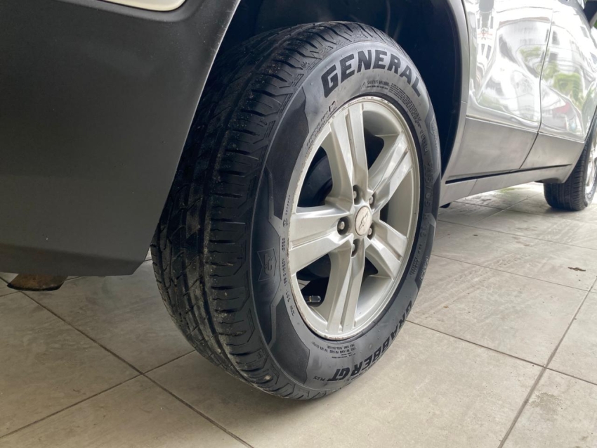 GM - Chevrolet-TRACKER-1.8 MPFI LT 4X2 16V FLEX 4P AUTOMÁTICO