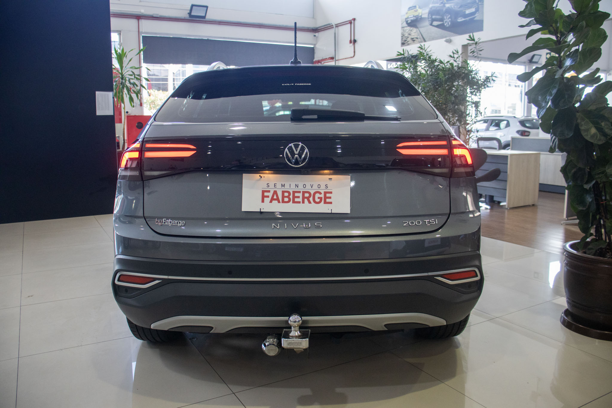 VW - Volkswagen-Nivus-Nivus Highline 1.0 200 TSI Flex Aut.