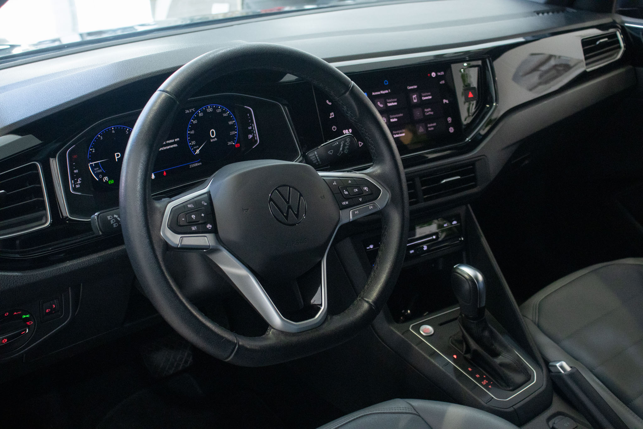 VW - Volkswagen-Nivus-Nivus Highline 1.0 200 TSI Flex Aut.