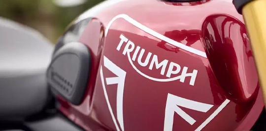 Triumph BHR
