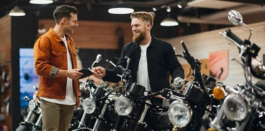 Consórcio - Triumph BHR