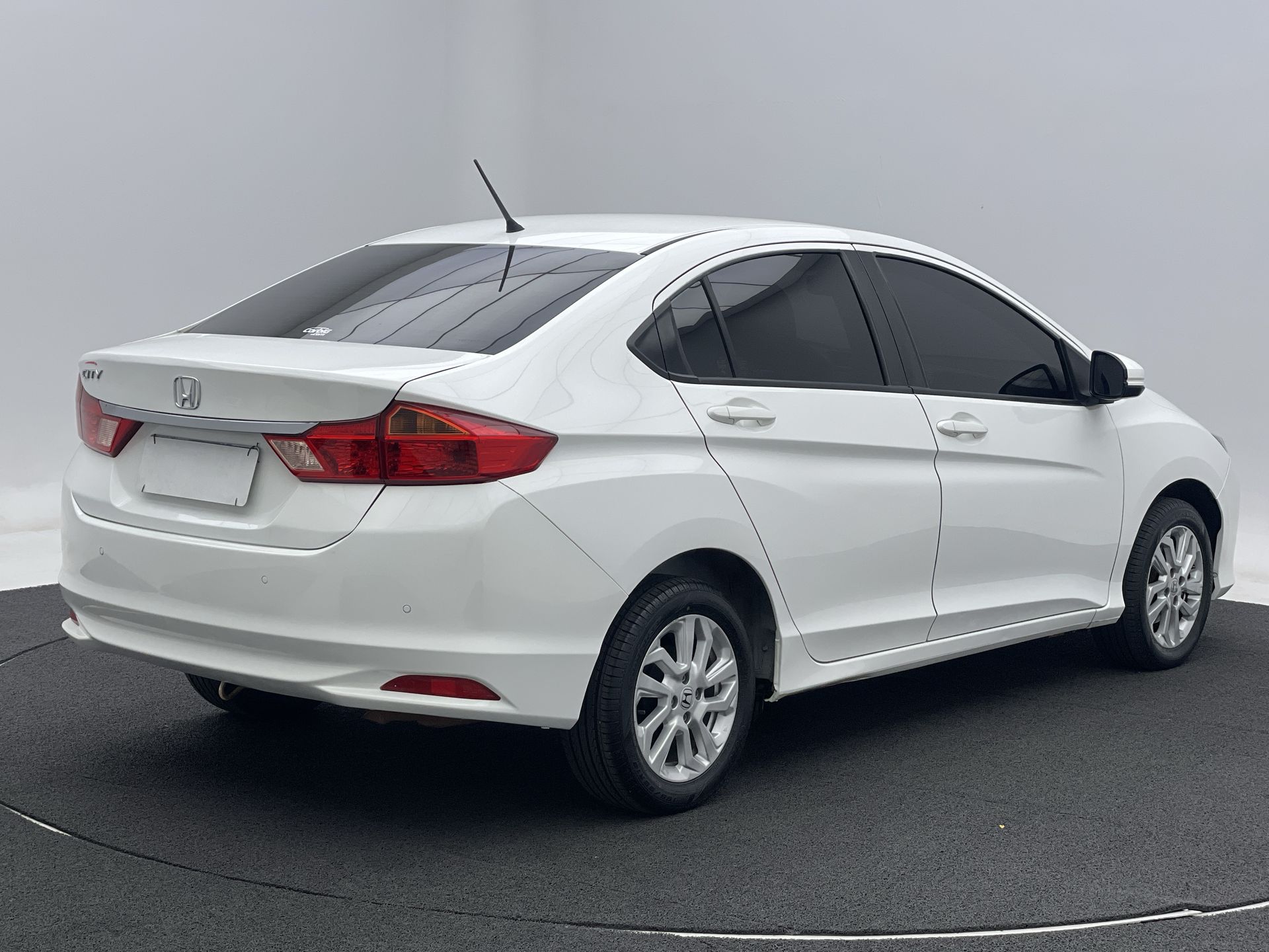 CITY Sedan DX 1.5 Flex 16V Aut.