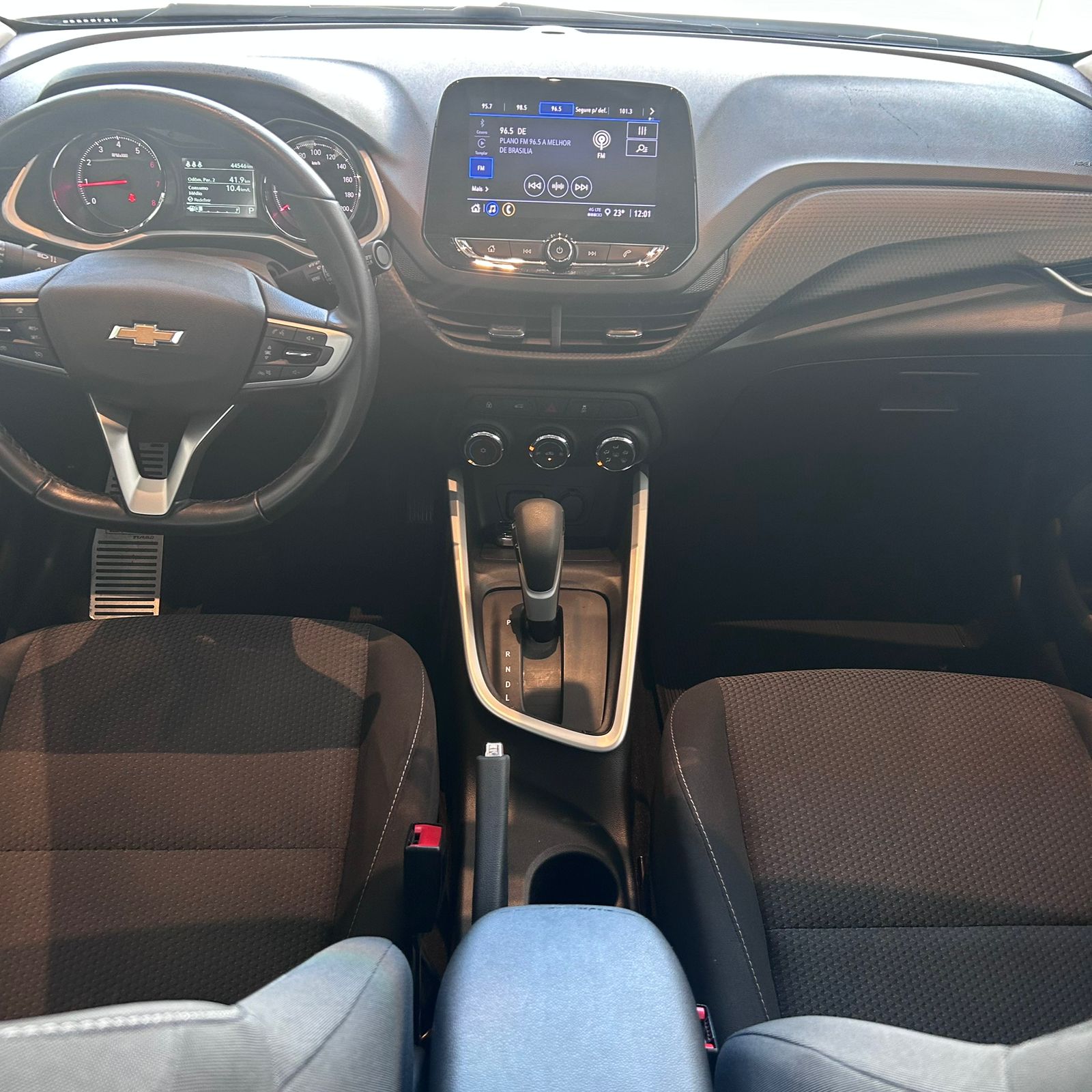 GM - Chevrolet-ONIX-ONIX HATCH LTZ 1.0 12V TB Flex 5p Aut.