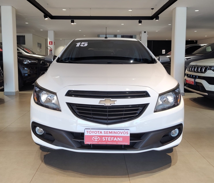 1.0 MPFI SELEÇÃO 8V FLEX 4P MANUAL