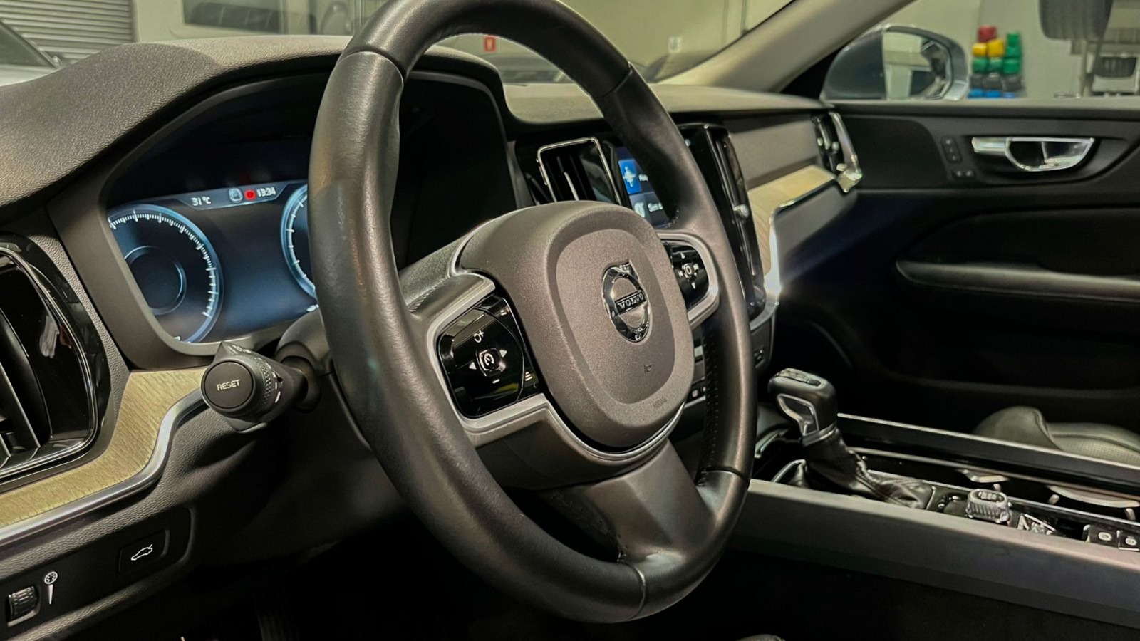 Volvo-S60-S60 T-5 INSCRIPTION 2.0 254cv 4p