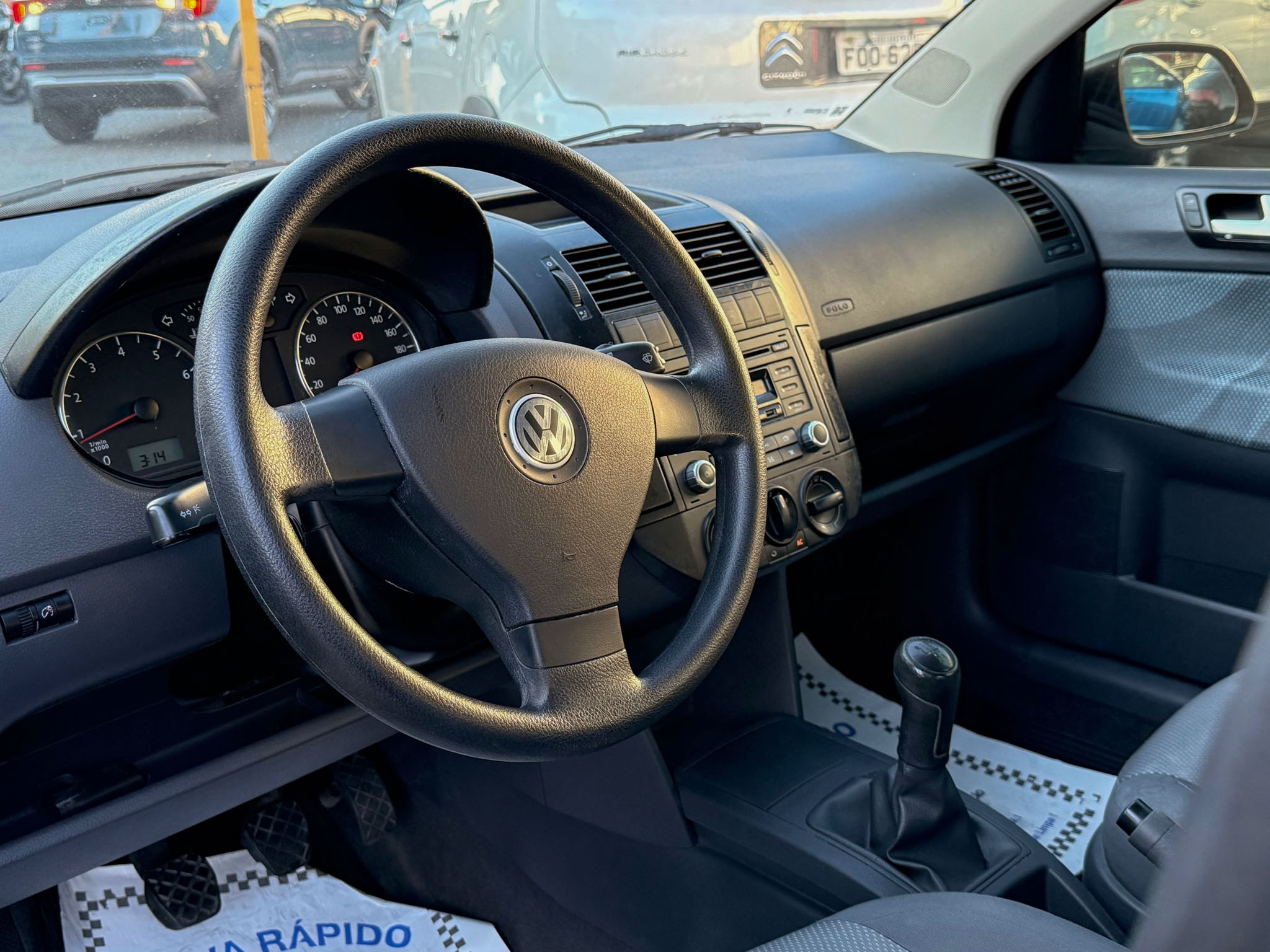 VW - Volkswagen-Polo-Polo 1.6 Mi/S.Ouro 1.6 Mi Tot.Flex 8V 5p