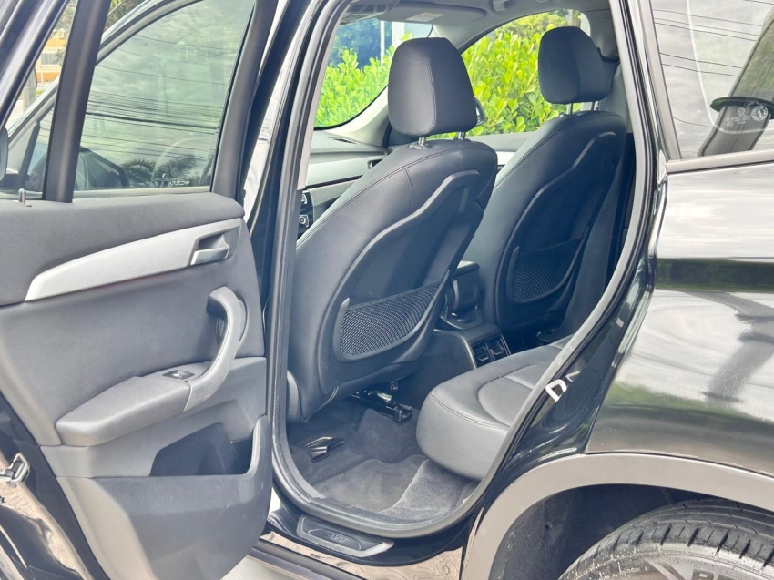 BMW-X1-2.0 16V TURBO ACTIVEFLEX SDRIVE20I GP 4P AUTOMÁTICO