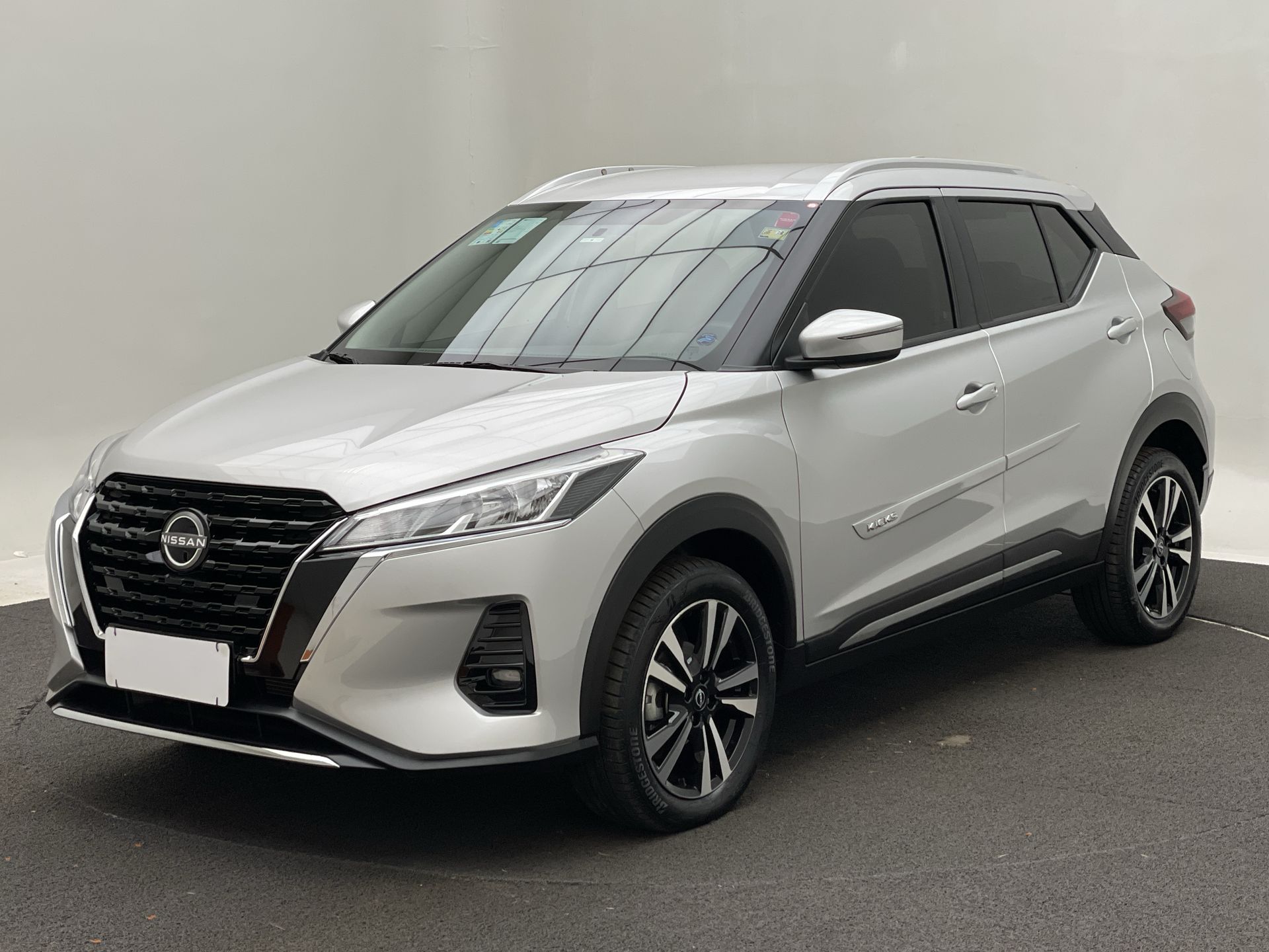 KICKS Advance 1.6 16V Flex Aut.