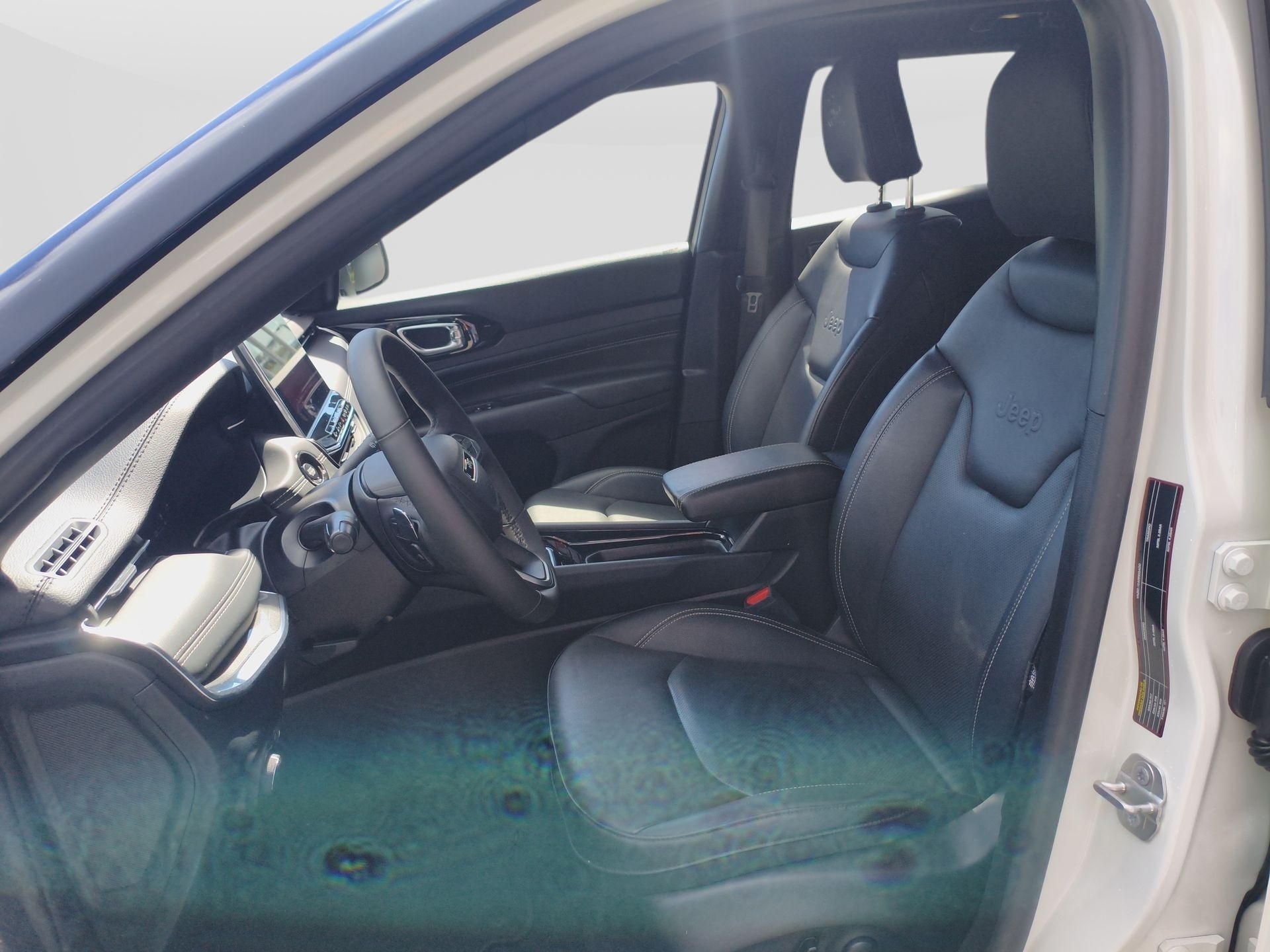 Jeep-COMPASS-COMPASS S T270 1.3 TB 4x2 Flex Aut.