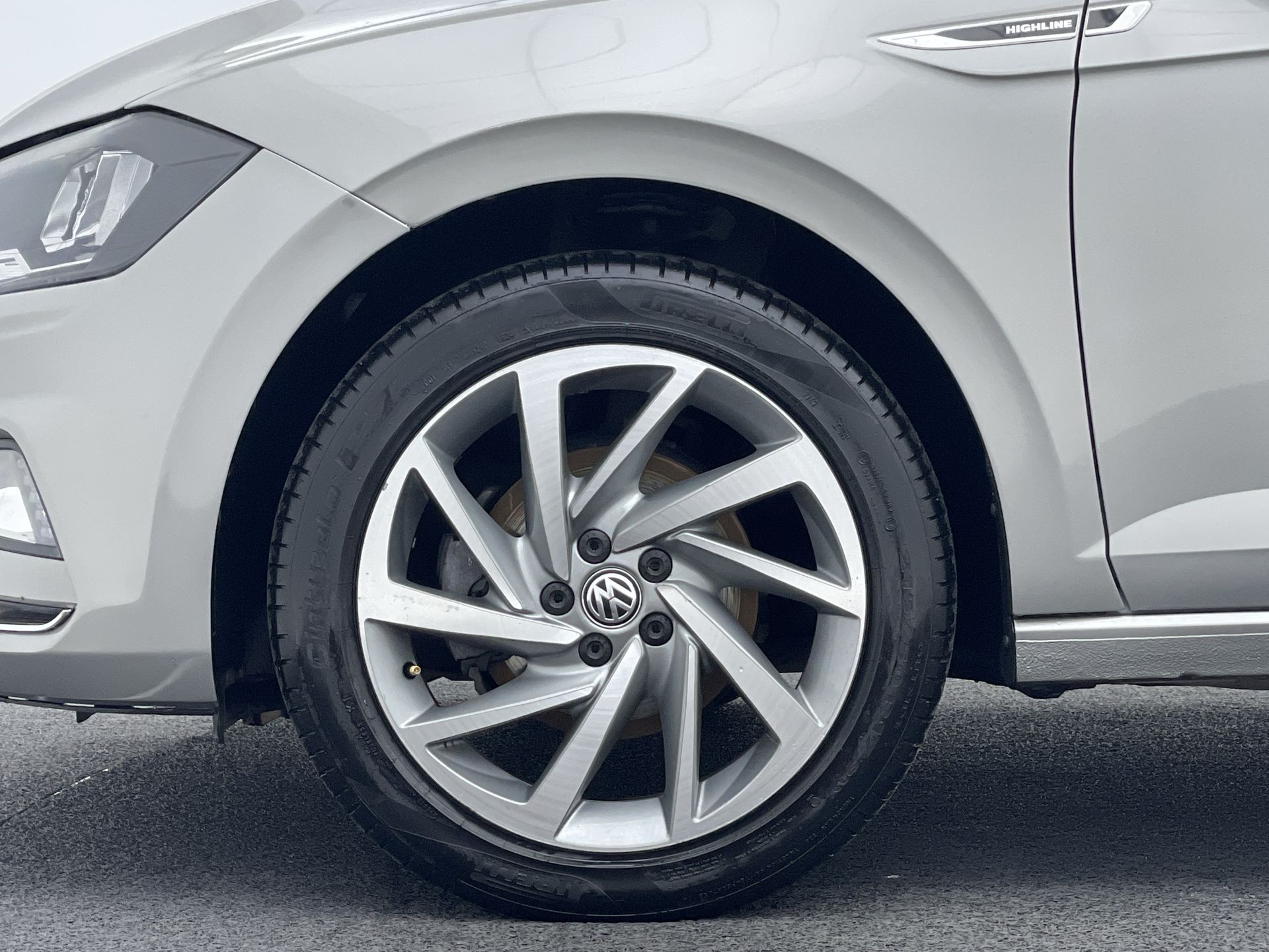 VIRTUS Highline 200 TSI 1.0 Flex 12V Aut