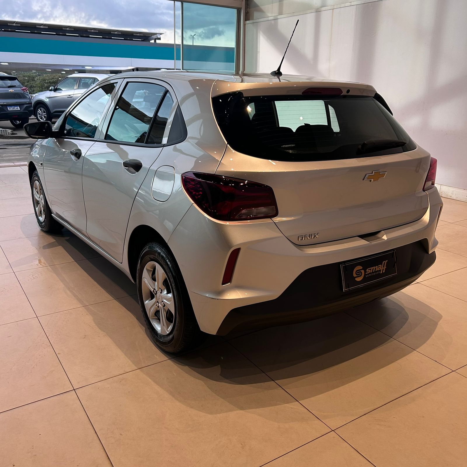 GM - Chevrolet-ONIX-ONIX 1.0 LT FLEX MANUAL