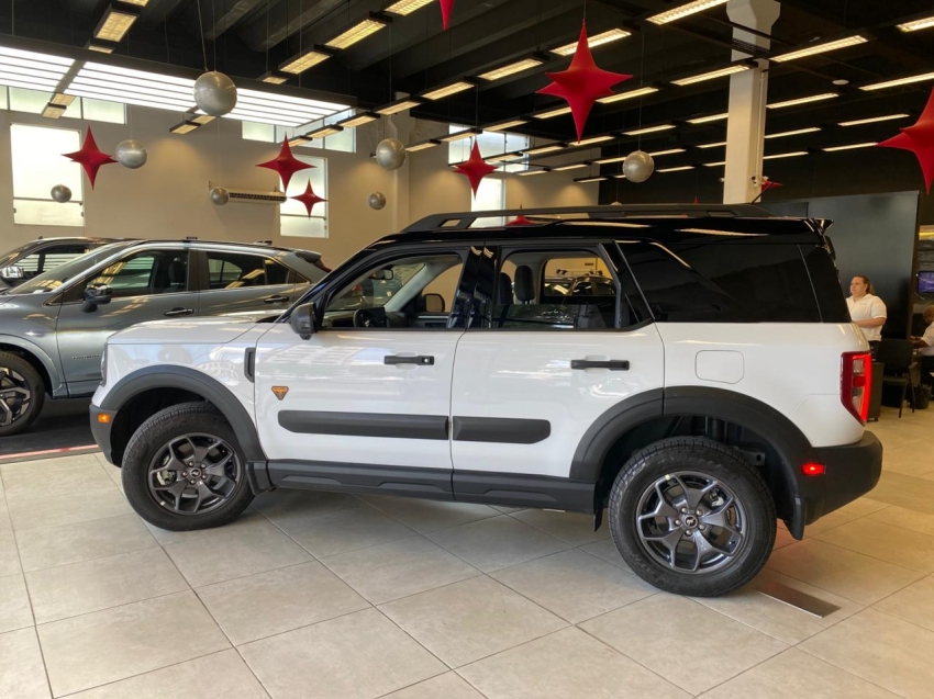 Ford-BRONCO SPORT-2.0 ECOBOOST GASOLINA BADLANDS 4X4 SELECTSHIFT