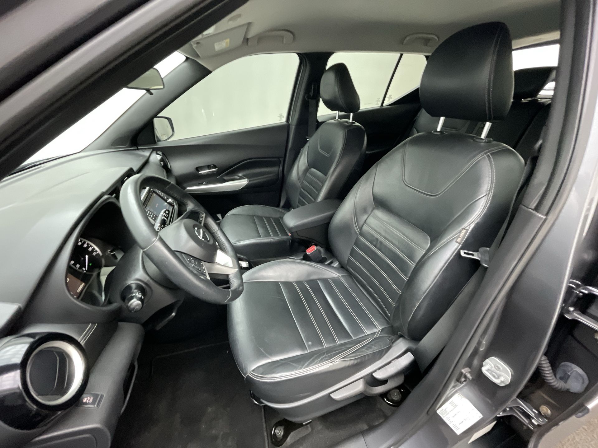 KICKS Rio 2016 1.6 16V FlexStar 5p Aut.