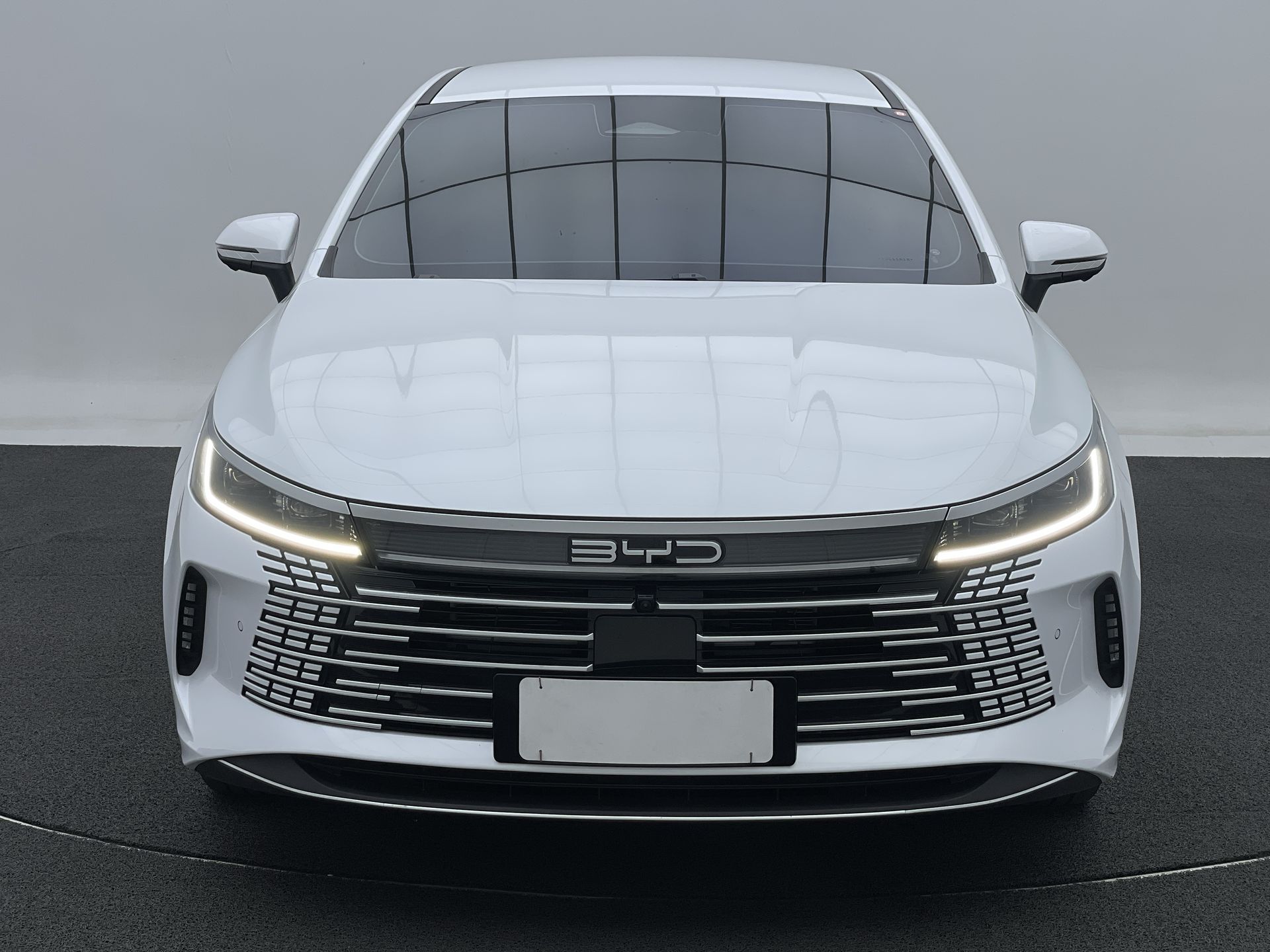 BYD-King-King GS 1.5 16V Aut. (Hibrido)