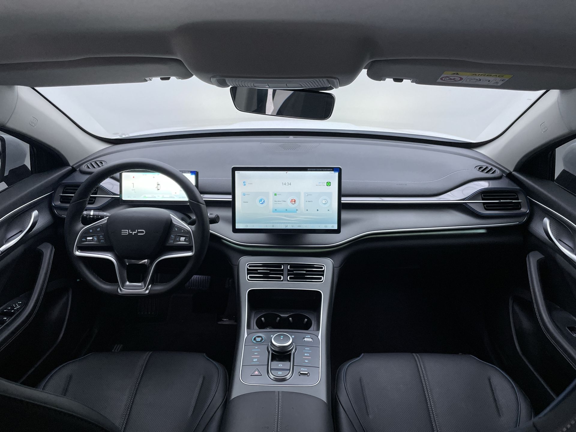 BYD-King-King GS 1.5 16V Aut. (Hibrido)