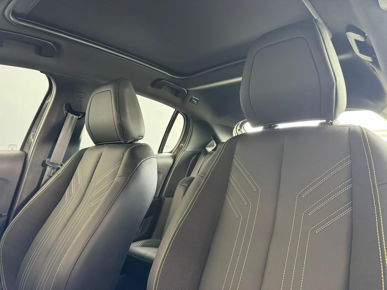 Peugeot-208-208 GT 1.0 Turbo Hibrido Aut.