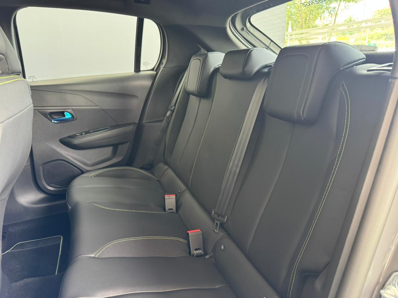 Peugeot-208-208 GT 1.0 Turbo Hibrido Aut.