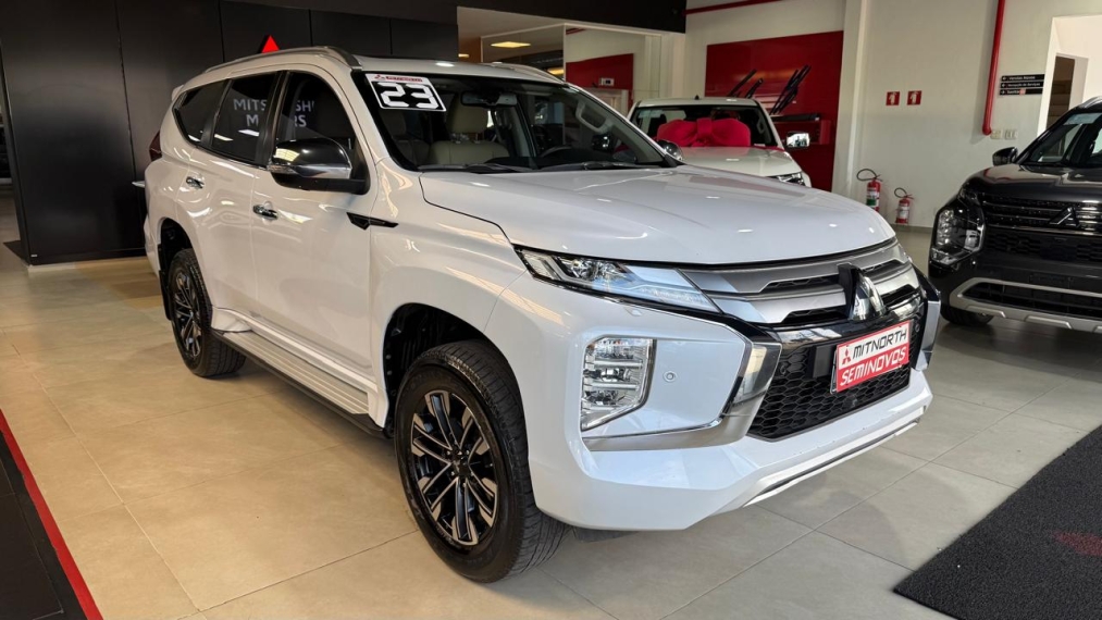 Mitsubishi-PAJERO SPORT-2.4 16V MIVEC TURBO DIESEL HPE-S AWD AUTOMÁTICO