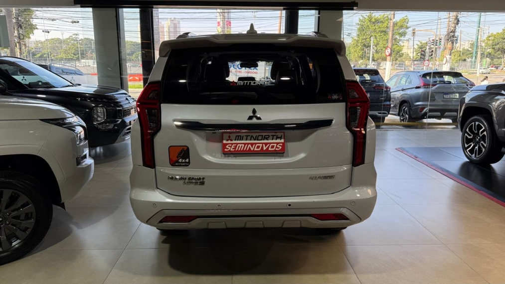 Mitsubishi-PAJERO SPORT-2.4 16V MIVEC TURBO DIESEL HPE-S AWD AUTOMÁTICO