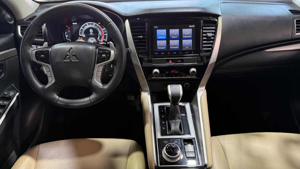 Mitsubishi-PAJERO SPORT-2.4 16V MIVEC TURBO DIESEL HPE-S AWD AUTOMÁTICO