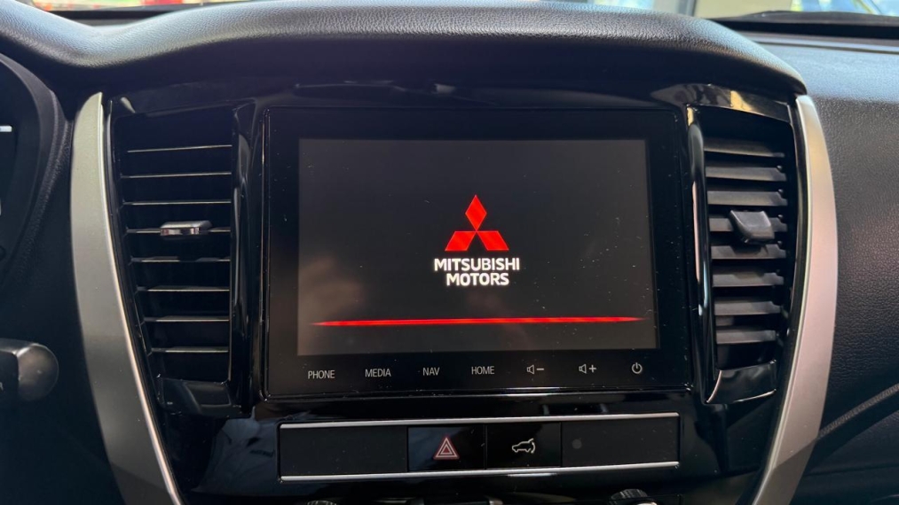 Mitsubishi-PAJERO SPORT-2.4 16V MIVEC TURBO DIESEL HPE-S AWD AUTOMÁTICO