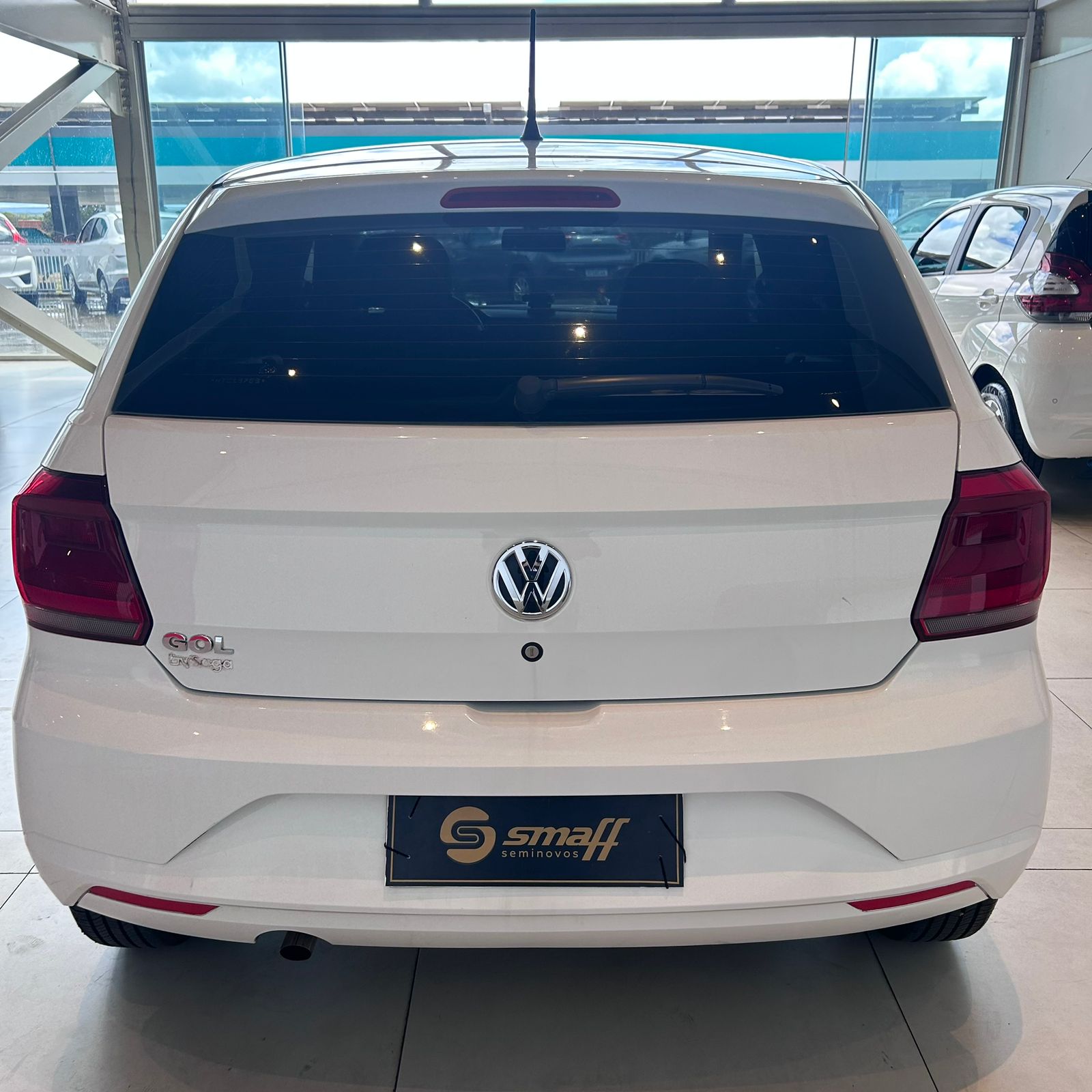 VW - Volkswagen-Gol-GOL 1.0 12V MPI TOTALFLEX 4P MANUAL